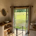 De Laval Bed and Breakfast 5*