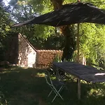 Bed and Breakfast De Laval Saint-Cirq-Lapopie