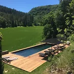 Bed and Breakfast De Laval Saint-Cirq-Lapopie