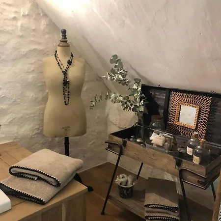 Frühstückspension Le Mas De Laval 5*