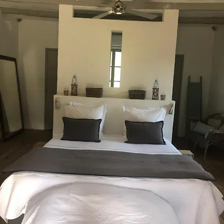 Bed & Breakfast Le Mas De Laval