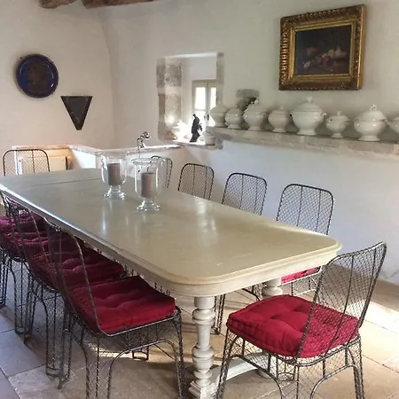 Le Mas De Laval Bed & Breakfast 5*